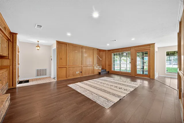 $320,000 | 19234 Lakeshire Street, Humble, TX 77346