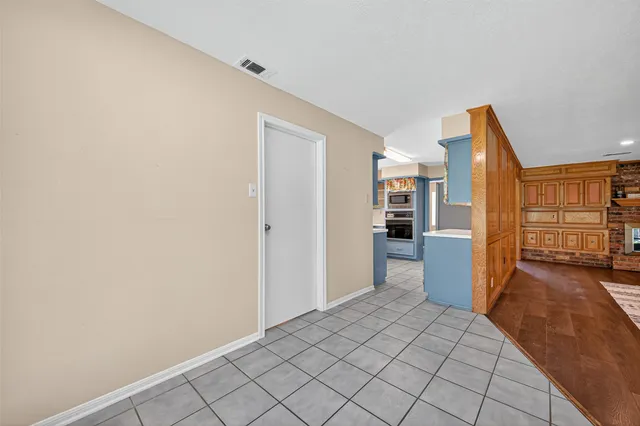 $320,000 | 19234 Lakeshire Street, Humble, TX 77346