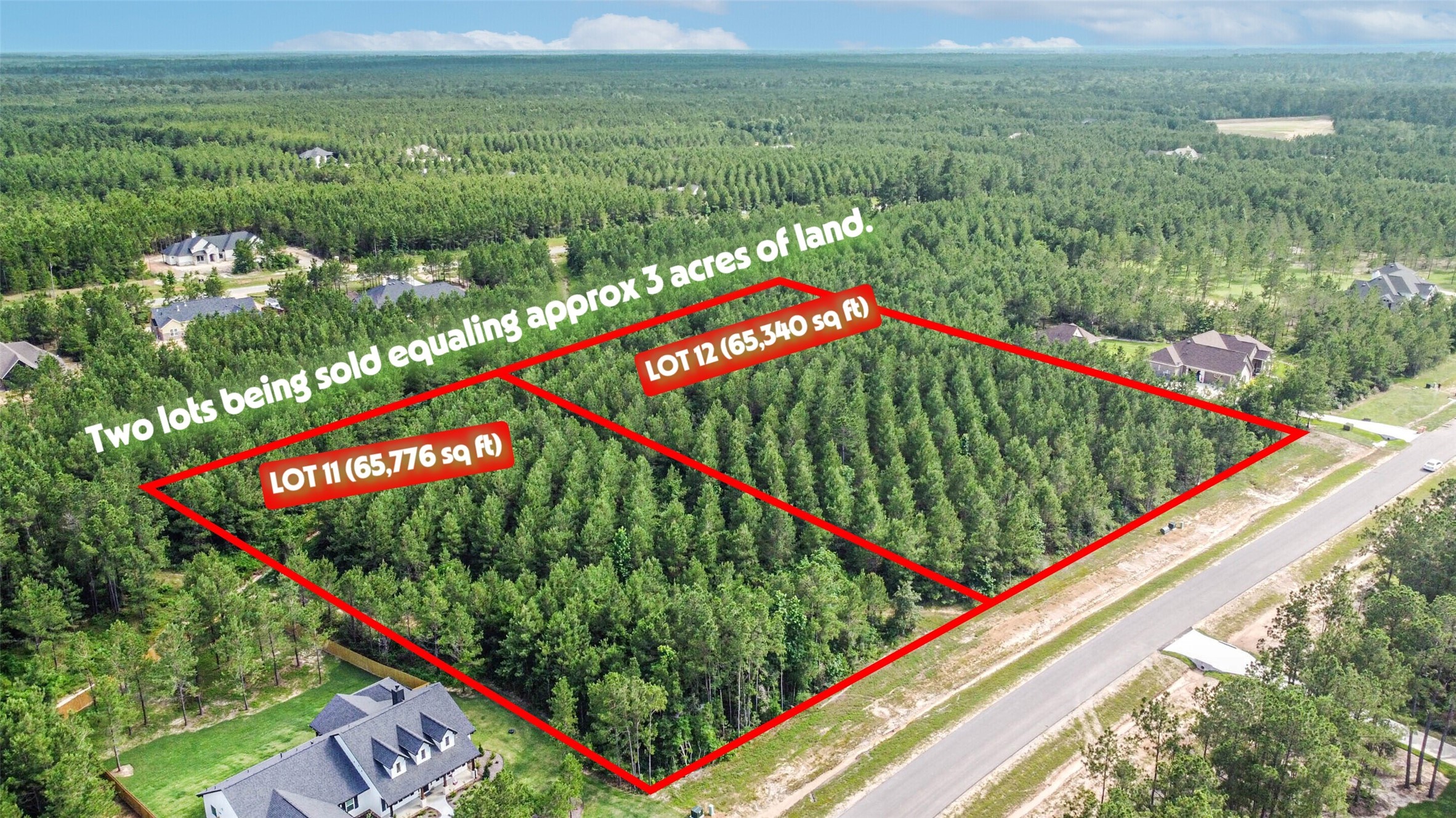 a view of a tennis court