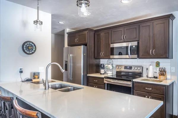 $332,900 | 4842 North Marlo Way, Unit 35, Appleton, WI 54913