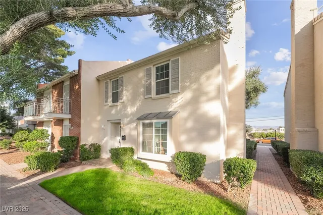 $1,850 | 1038 Tam O Shanter, Las Vegas, NV 89109