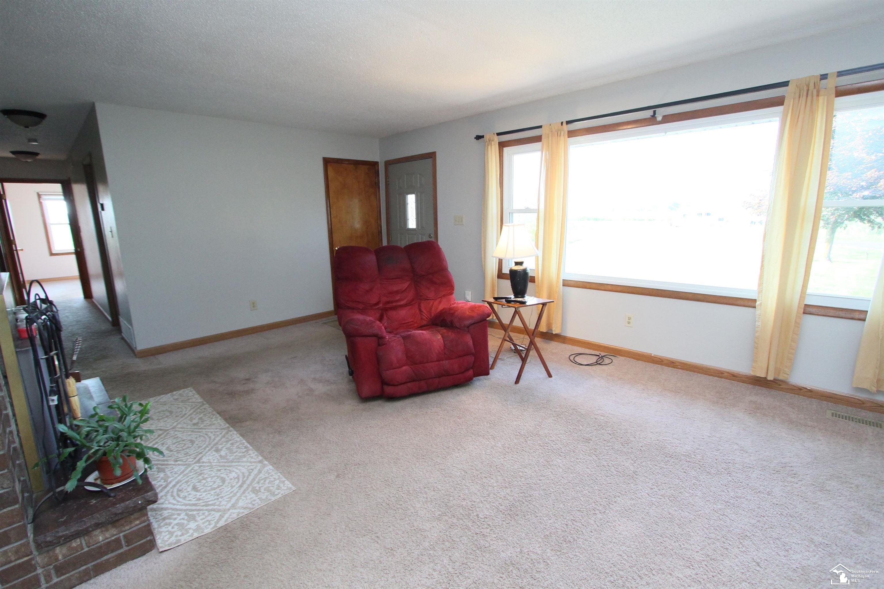 7037 Ida East Road Ida, MI 48140 - Photo 10 of 30 50184221-70bc311d-f396-4bbf-9d98-f501c2937aec.JPG