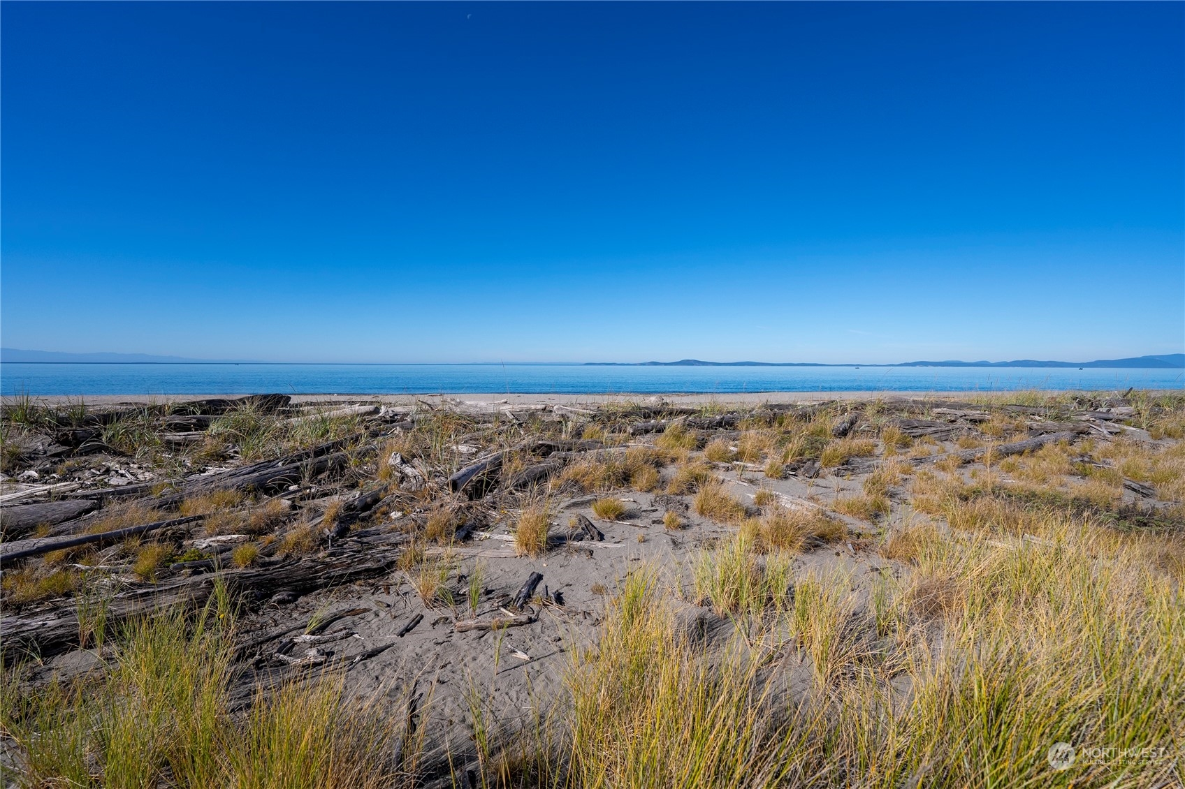 -lot B Rolling Dunes Lane Oak Harbor, WA 98277 - Photo 2 of 19 a view of an ocean