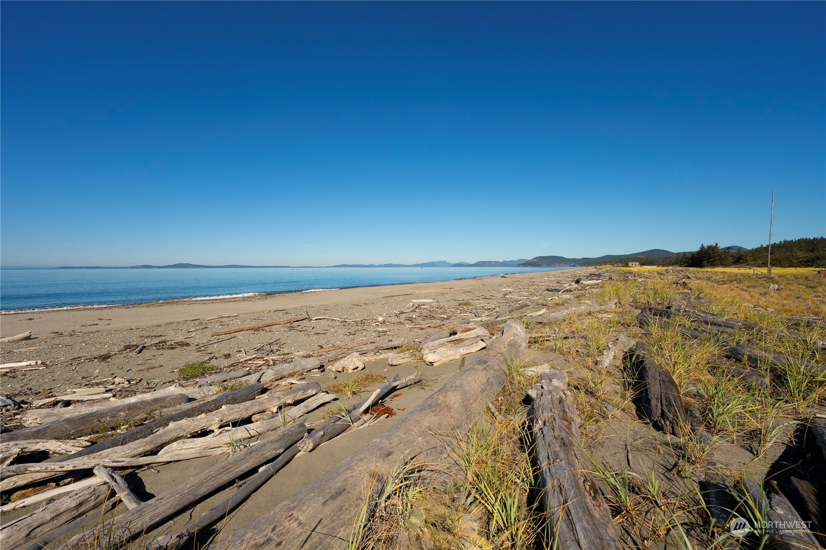 -lot B Rolling Dunes Lane Oak Harbor, WA 98277 - Photo 4 of 19 a view of ocean and mountain