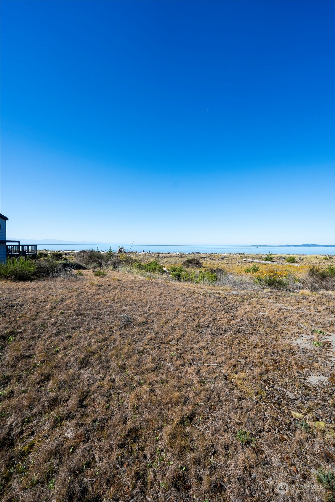 -lot B Rolling Dunes Lane Oak Harbor, WA 98277 - Photo 9 of 19 a view of an ocean