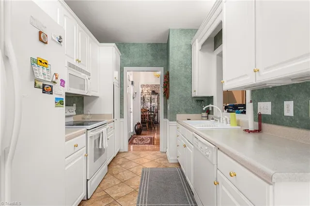 $362,500 | 1332 Whitworth Court, Kernersville, NC 27284