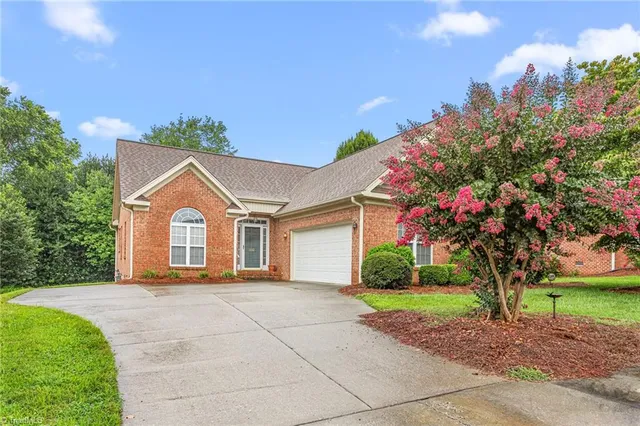 $362,500 | 1332 Whitworth Court, Kernersville, NC 27284