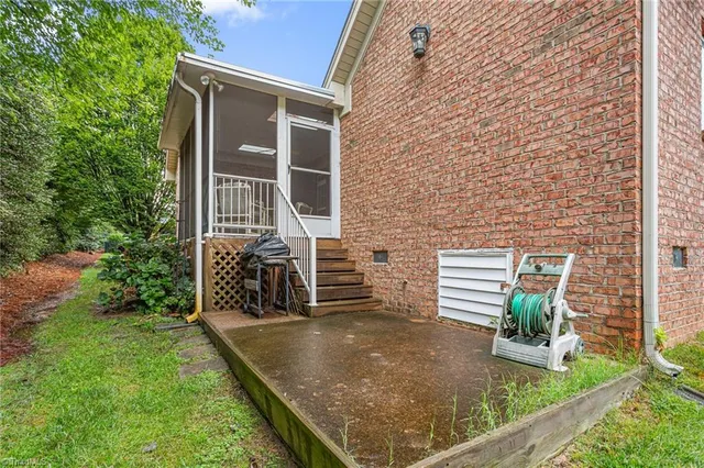 $362,500 | 1332 Whitworth Court, Kernersville, NC 27284