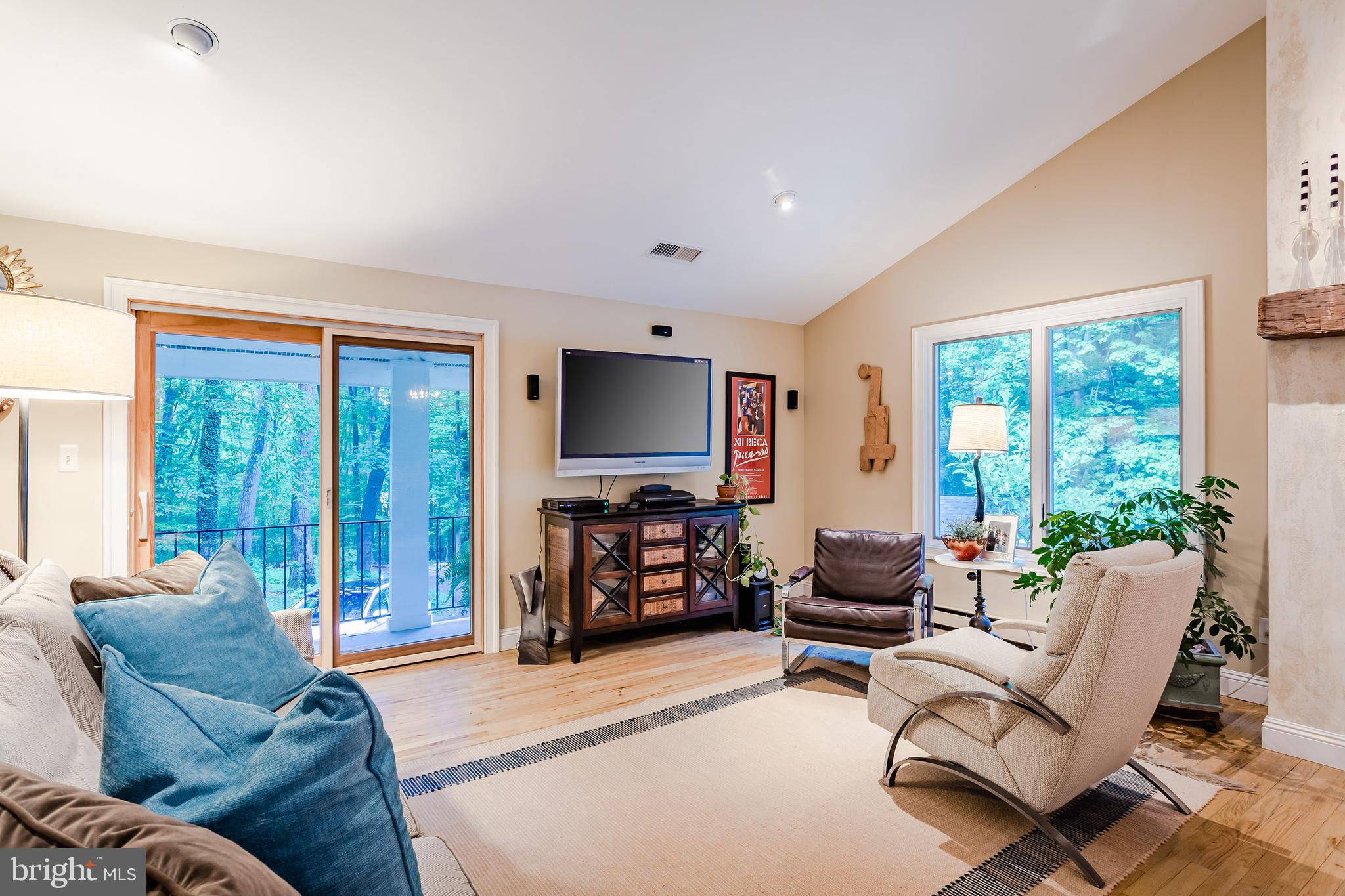 6980 Upper York Road New Hope, PA 18938 - Photo 11 of 38