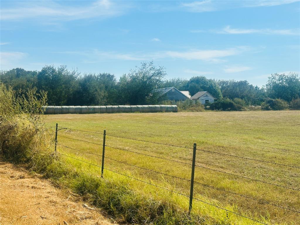 815 Wilson Road Bellmead, TX 76705 - Photo 4 of 5