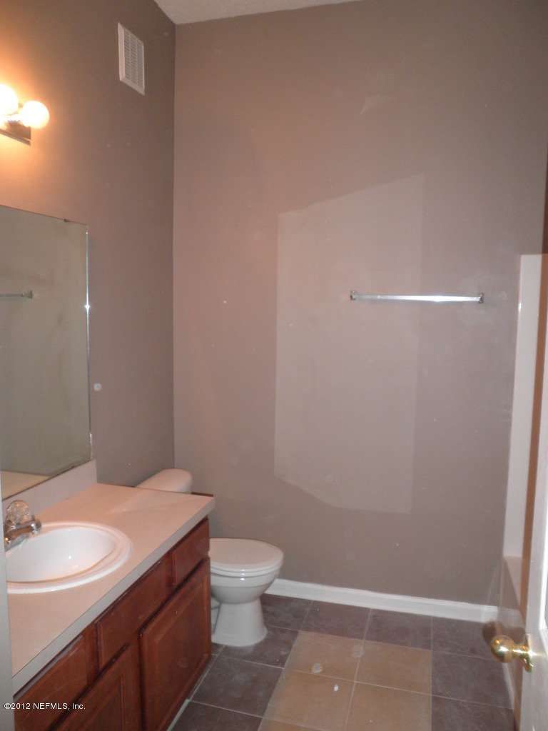 7920 Merrill Road, Unit 302 Jacksonville, FL 32277 - Photo 11 of 20 11