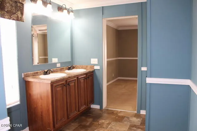 $179,000 | 5008 3rd Avenue, Malone, FL 32445