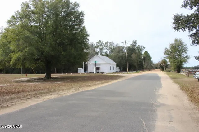 $179,000 | 5008 3rd Avenue, Malone, FL 32445