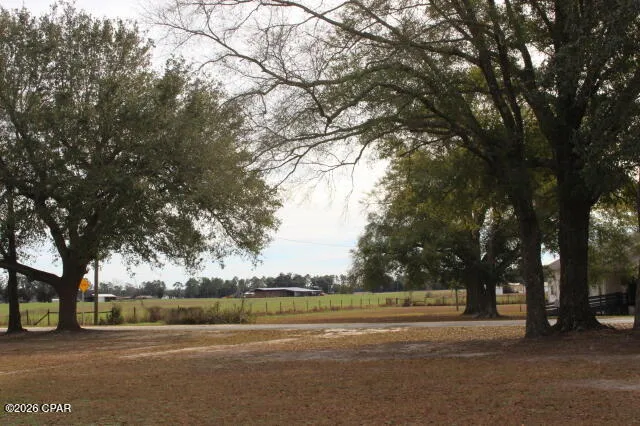 $179,000 | 5008 3rd Avenue, Malone, FL 32445