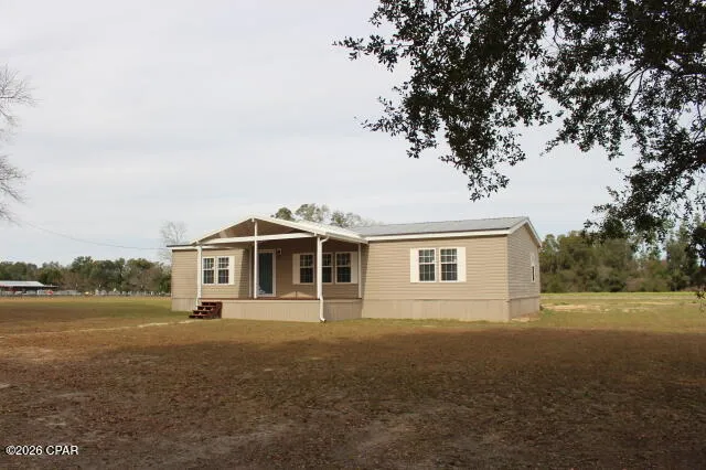 $179,000 | 5008 3rd Avenue, Malone, FL 32445