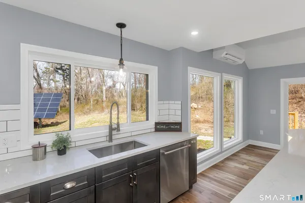 $699,900 | 171 Porter Road, Hebron, CT 06248