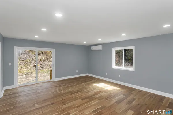 $699,900 | 171 Porter Road, Hebron, CT 06248