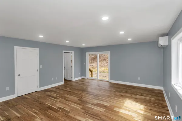 $699,900 | 171 Porter Road, Hebron, CT 06248