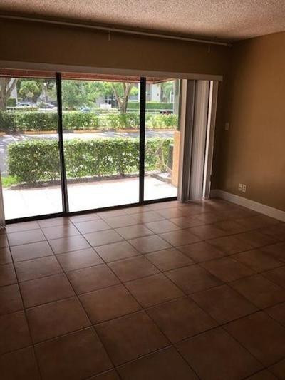 2947 Riverside Drive, Unit 129 Coral Springs, FL 33065 - Photo 8 of 15 Photo 8