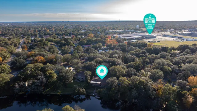 $594,500 | 9 Sherwood Road Northwest, Fort Walton Beach, FL 32547