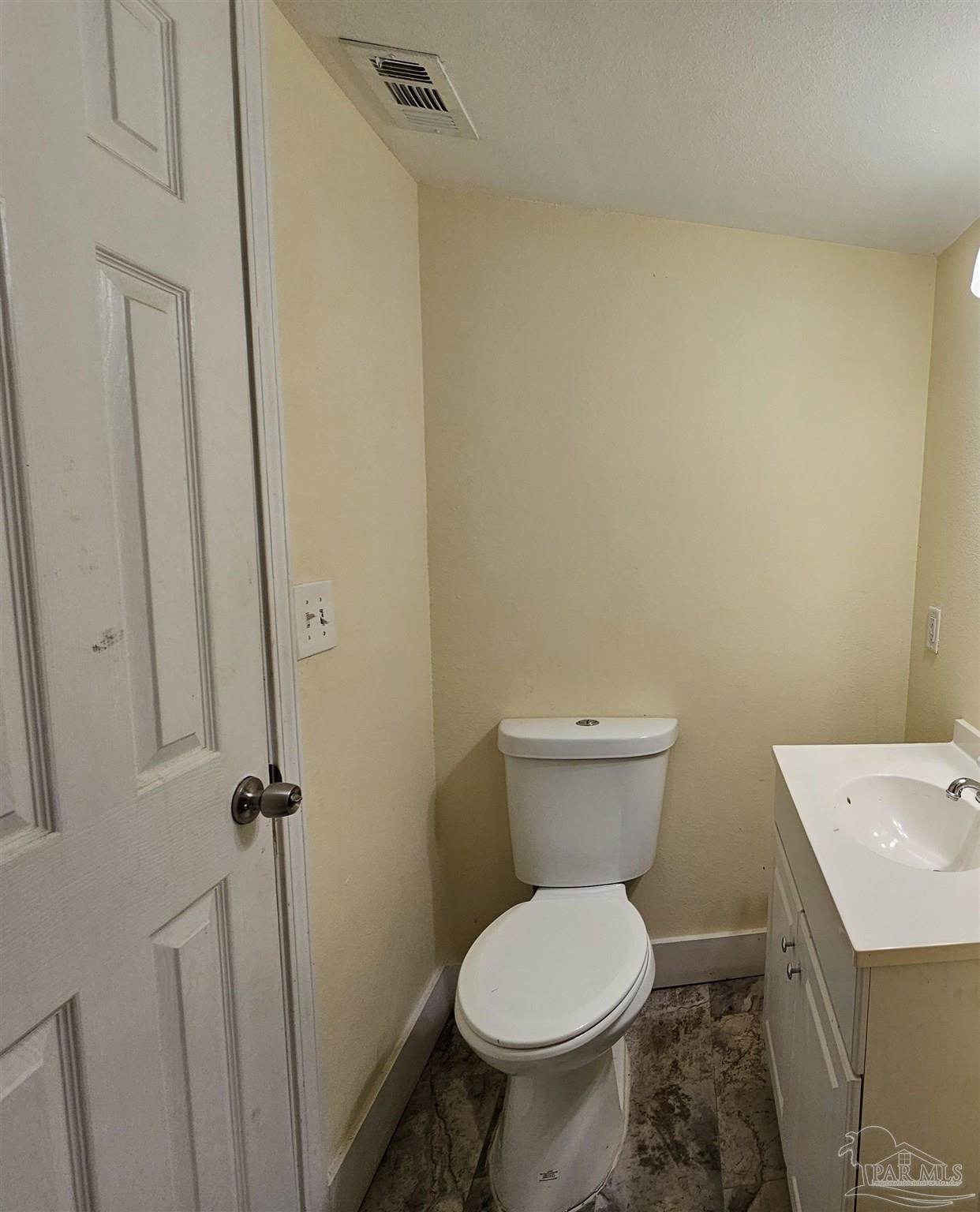 4352 Jernigan Road Pace, FL 32571 - Photo 16 of 21