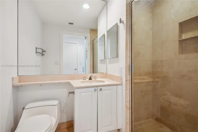 $16,000 | 747 Crandon Boulevard, Unit PH10, Key Biscayne, FL 33149