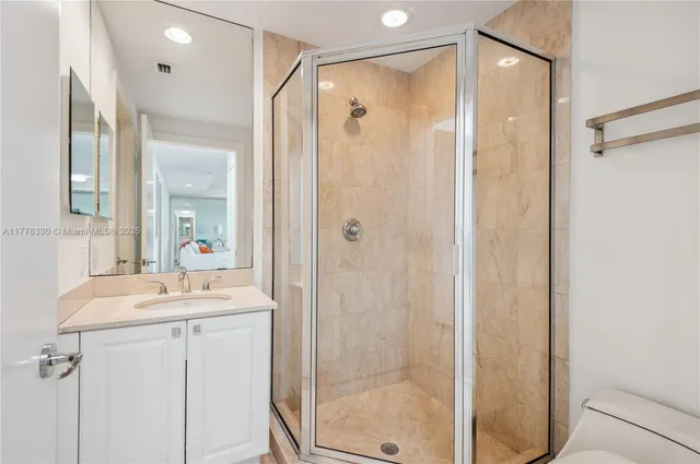 $16,000 | 747 Crandon Boulevard, Unit PH10, Key Biscayne, FL 33149