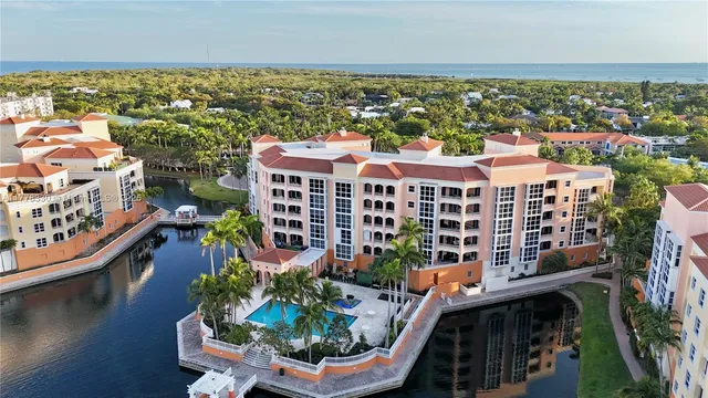 $16,000 | 747 Crandon Boulevard, Unit PH10, Key Biscayne, FL 33149