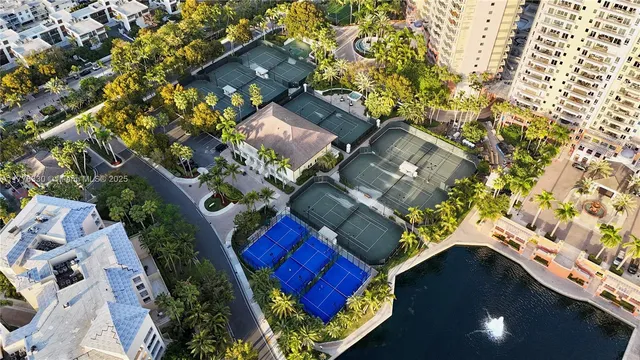 $16,000 | 747 Crandon Boulevard, Unit PH10, Key Biscayne, FL 33149