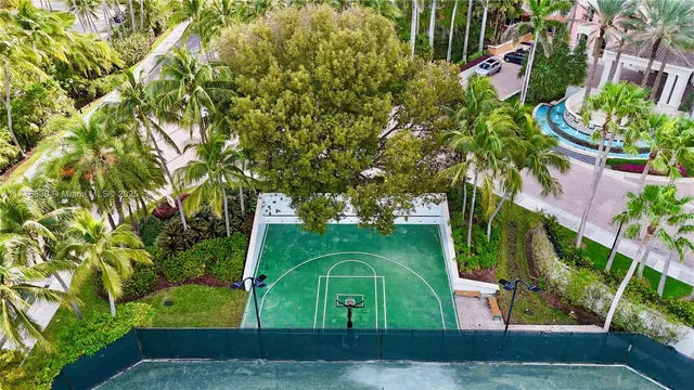 $16,000 | 747 Crandon Boulevard, Unit PH10, Key Biscayne, FL 33149