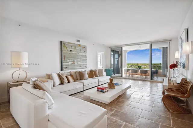 $16,000 | 747 Crandon Boulevard, Unit PH10, Key Biscayne, FL 33149