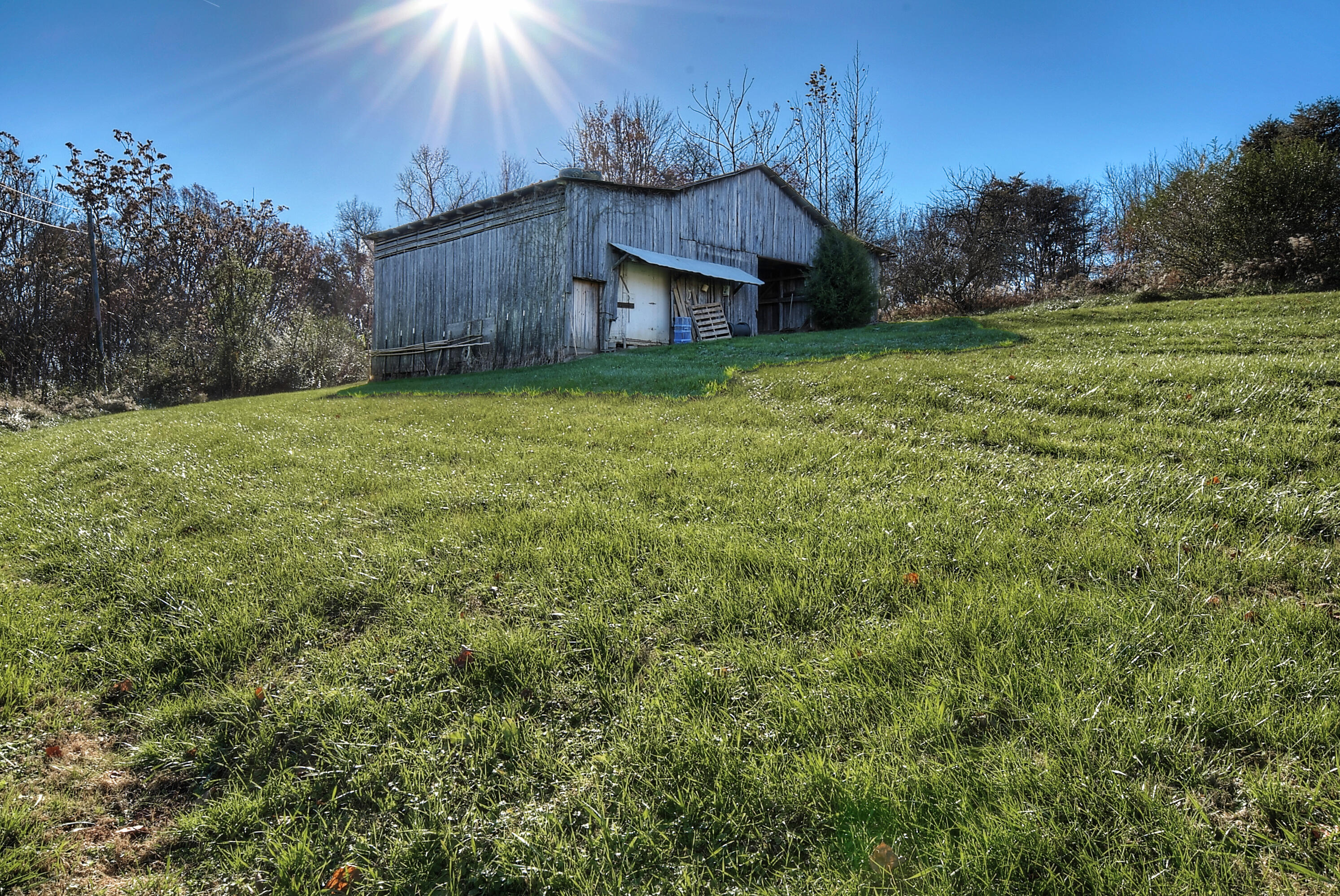 108 Poor Farm Road Greeneville, TN 37745 - Photo 2 of 30 FB817E1D-5203-4A1E-9A41-77829ACBF6E6