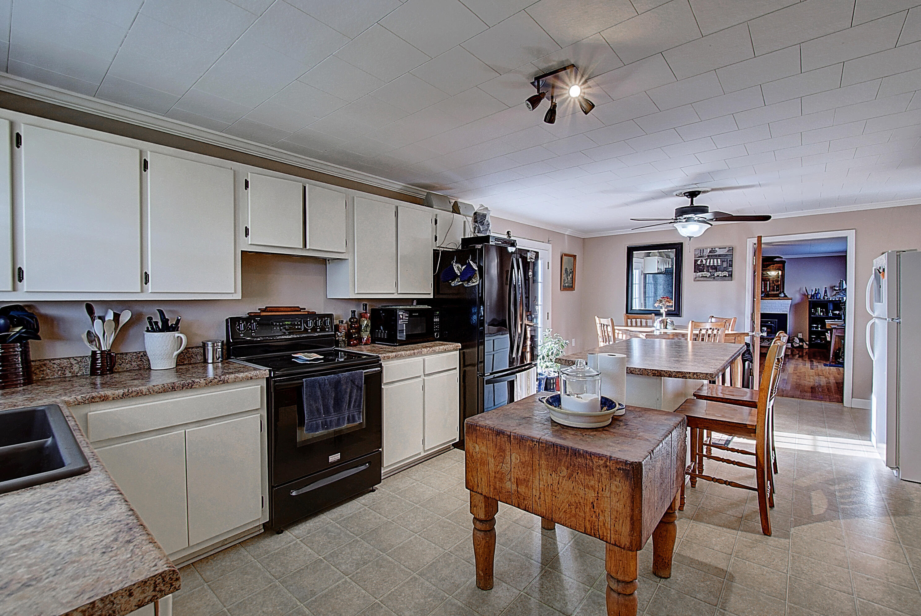 108 Poor Farm Road Greeneville, TN 37745 - Photo 10 of 30 F9532C44-EEE6-48B2-AA05-ADE5EF4ED7E1