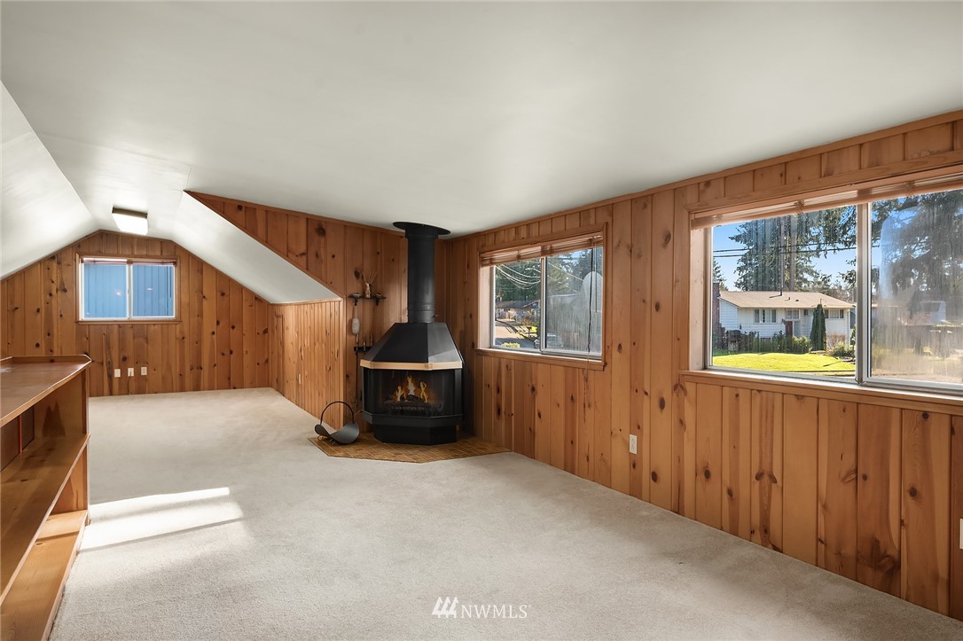 12364 Southeast 160th Street Renton, WA 98058 - Photo 13 of 26 Gallery Image 13