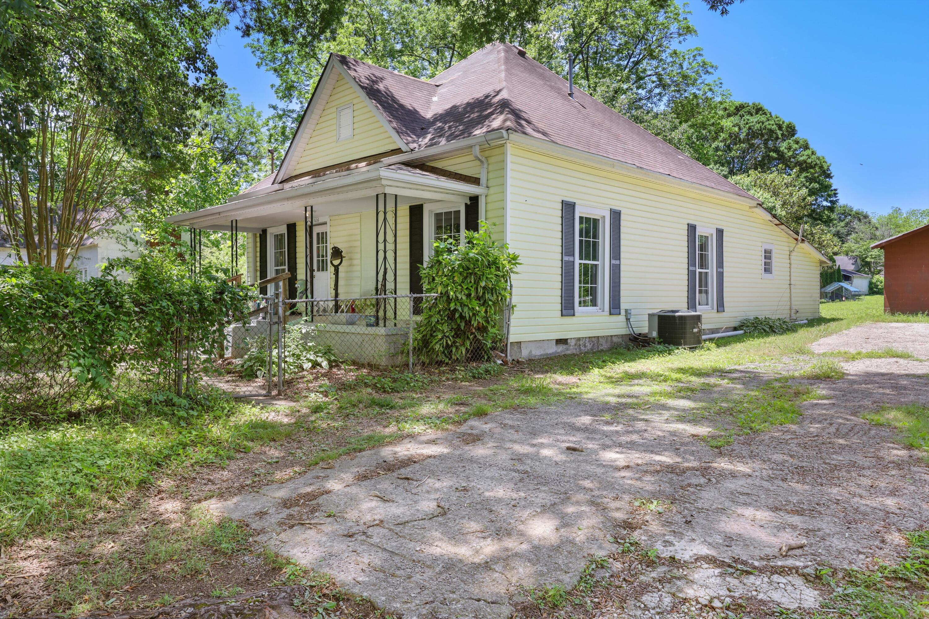 506 Daugherty Street LaFayette, GA 30728 - Photo 4 of 22 04-090A8208