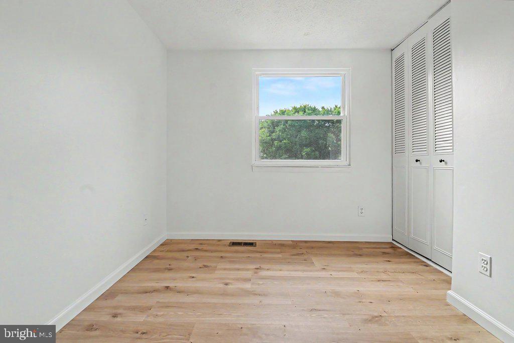 8614 Manorfield Road Baltimore, MD 21236 - Photo 16 of 37 Gallery Image 16