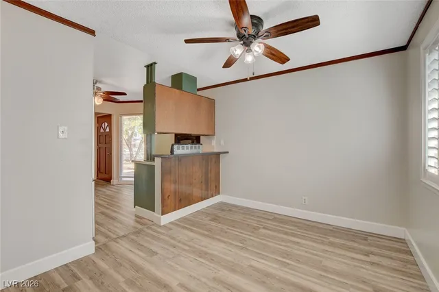 $1,900 | 328 Santa Fe Street, Las Vegas, NV 89145