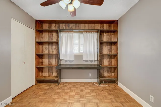 $1,900 | 328 Santa Fe Street, Las Vegas, NV 89145