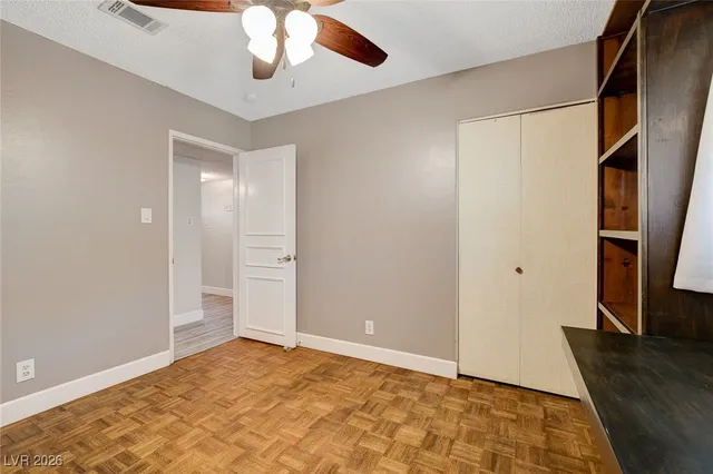 $1,900 | 328 Santa Fe Street, Las Vegas, NV 89145