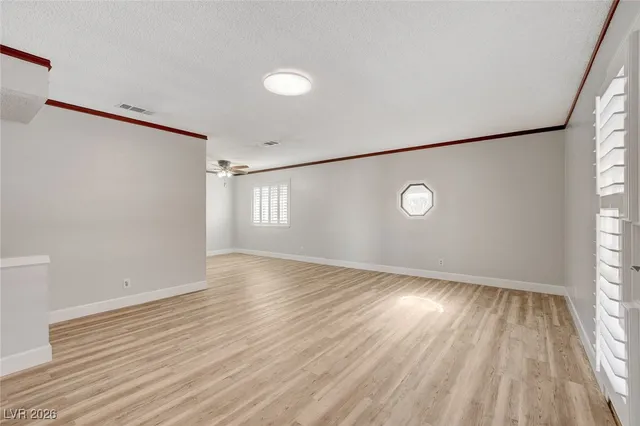 $1,900 | 328 Santa Fe Street, Las Vegas, NV 89145