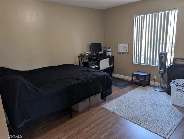 $370,000 | 23298 Orange Avenue, Unit 4, Lake Forest, CA 92630