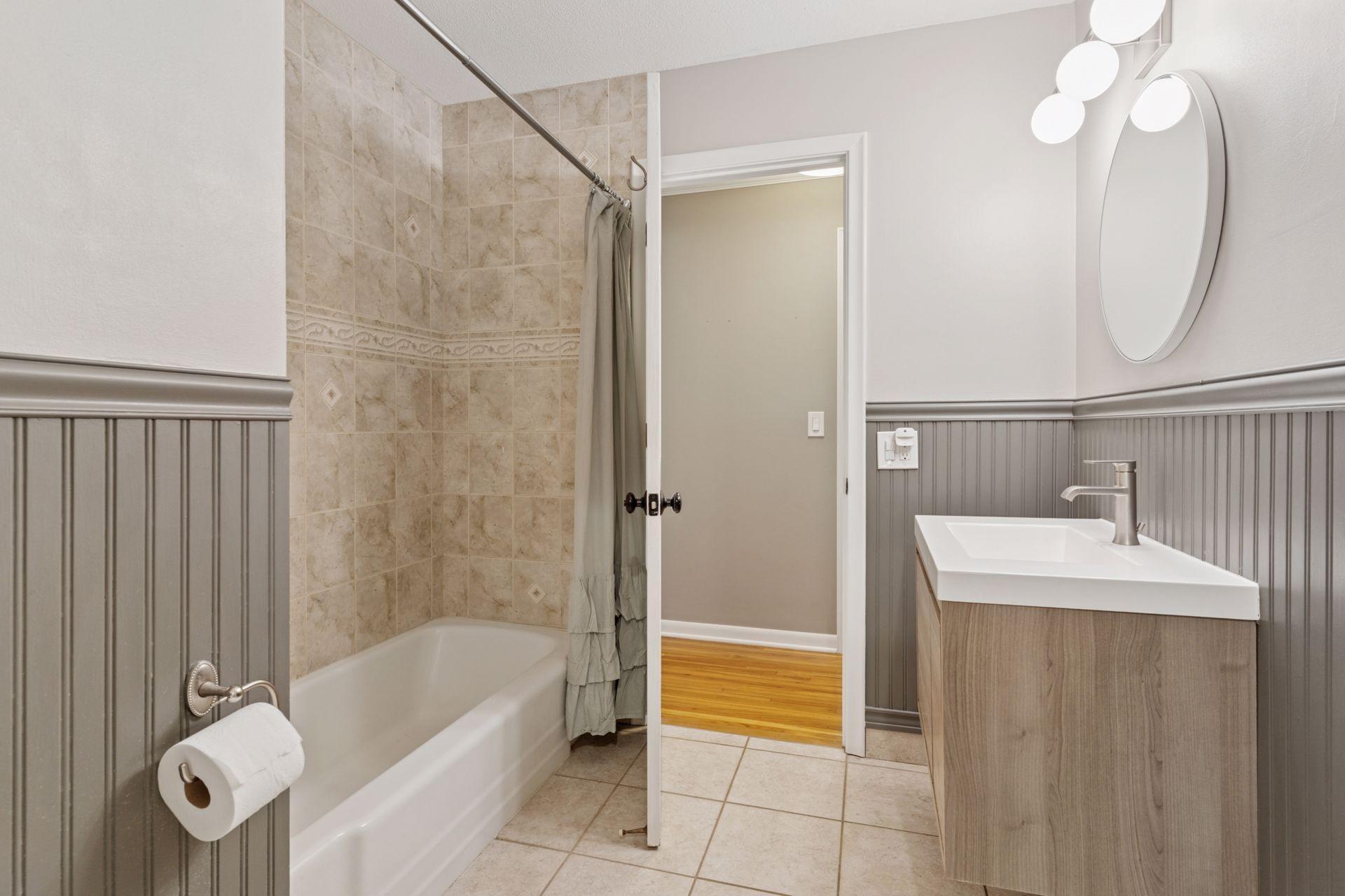 4516 Vandervork Avenue Edina, MN 55436 - Photo 23 of 46