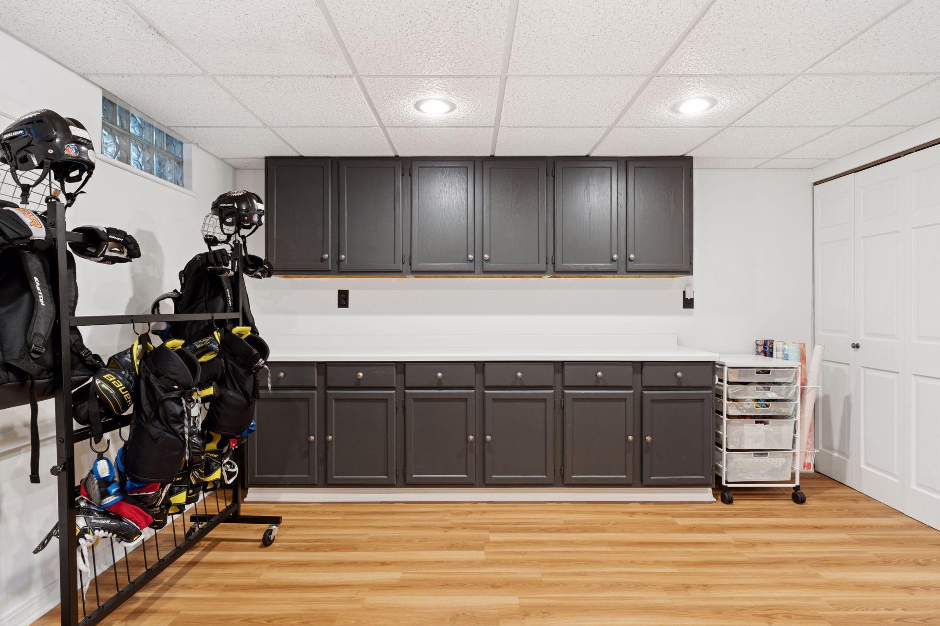 4516 Vandervork Avenue Edina, MN 55436 - Photo 32 of 46