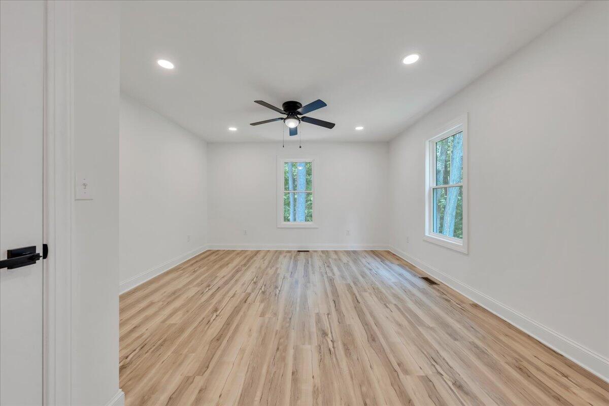 2365 Lakewood Forest Road Moneta, VA 24121 - Photo 20 of 90 Bedroom