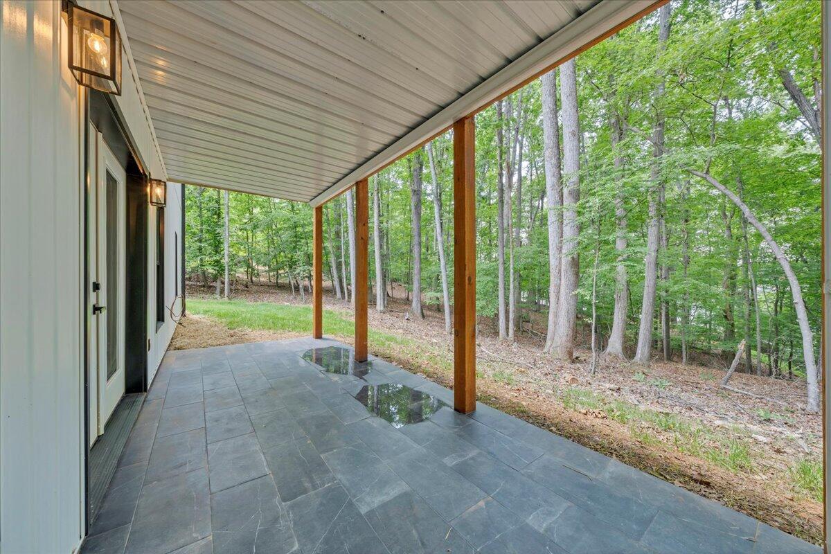 2365 Lakewood Forest Road Moneta, VA 24121 - Photo 46 of 90 Patio