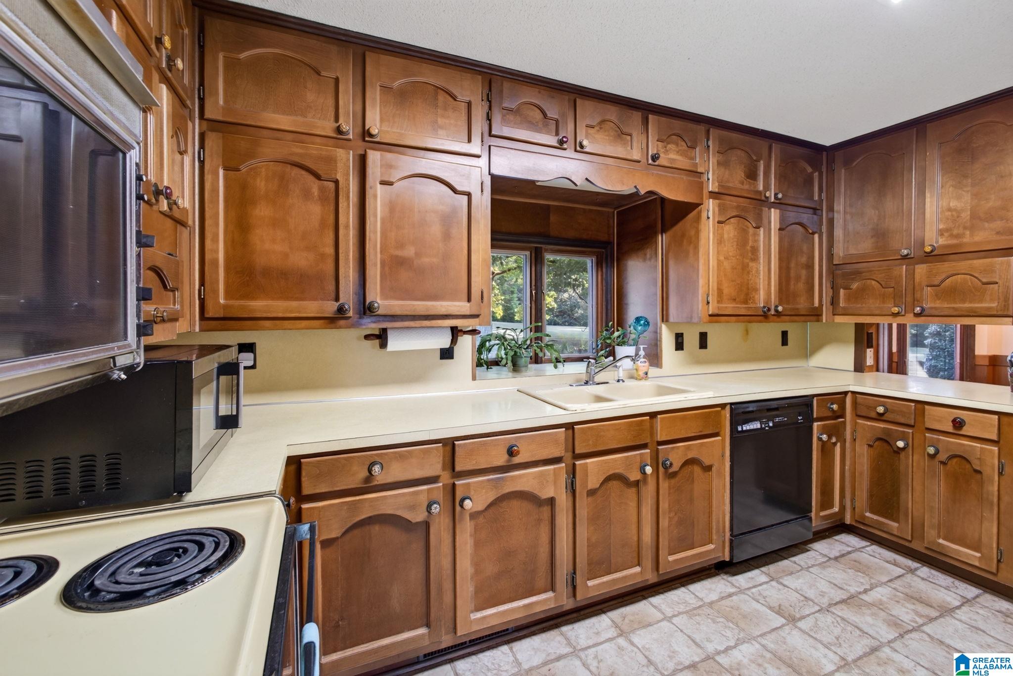 501 Pineview Road Clanton, AL 35045 - Photo 10 of 58 Gallery Image 10