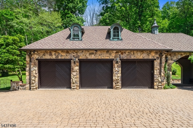 14 Bliss Road Mendham, NJ 07945 - Photo 40 of 41