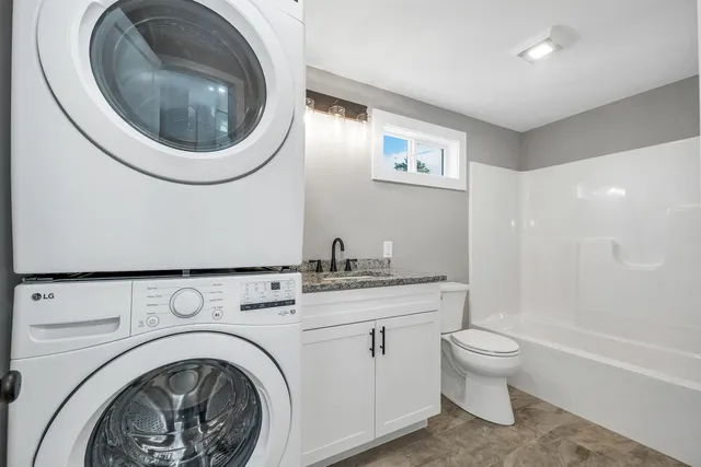 $649,900 | 85 Shadow Lake Road, Salem, NH 03079