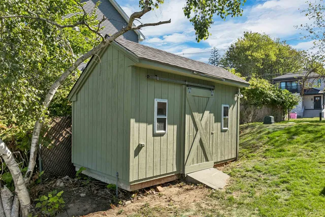 $649,900 | 85 Shadow Lake Road, Salem, NH 03079