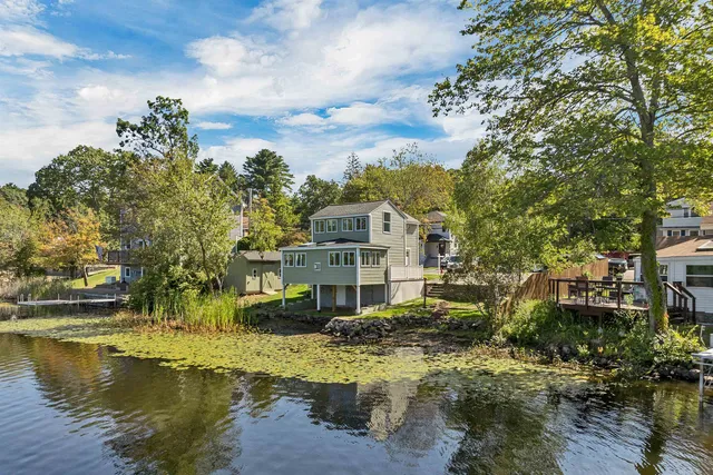 $649,900 | 85 Shadow Lake Road, Salem, NH 03079